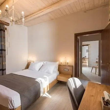 Secret Village 4* Lameriana