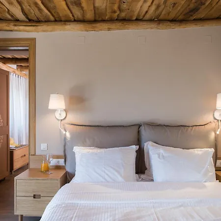 Hotel apartamentowy Secret Village 4*