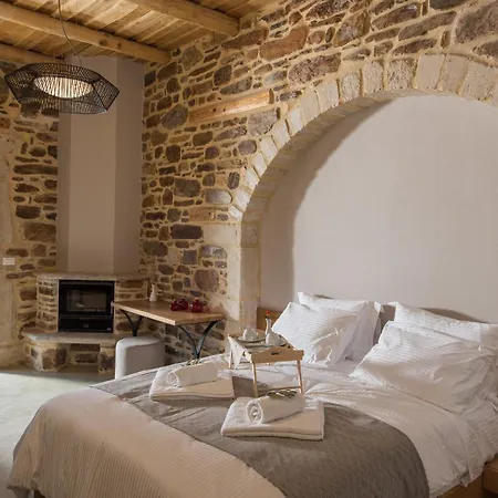 Secret Village Aparthotel
