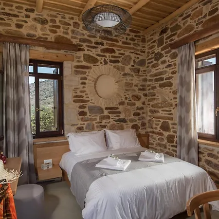 Secret Village 4* Lameriana